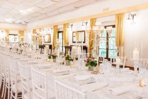 tenuta la valle - location per matrimoni in toscana - ricevimento di nozze con tavolo imperiale